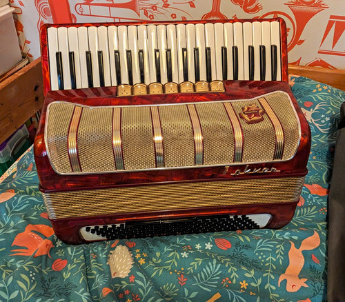 Hohner pirola iii - pirola, bass