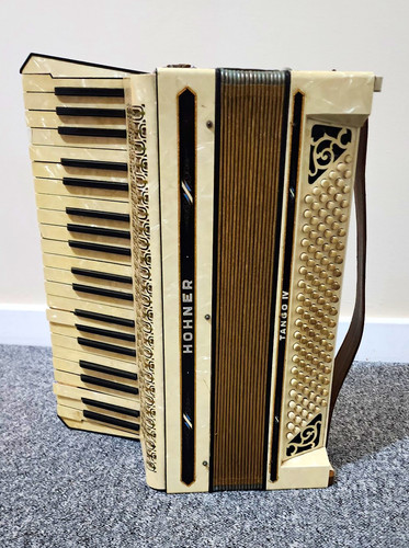 Hohner tango piano - hohner, iv